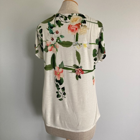 Ted Baker Garden Floral T-Shirt - Picture 5 of 8